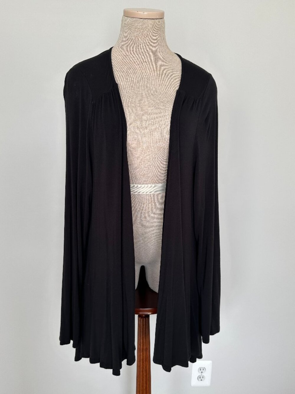 Soft Surroundings Women's Black Cardigan Open Long Sleeve Shirred Shoulders 3X